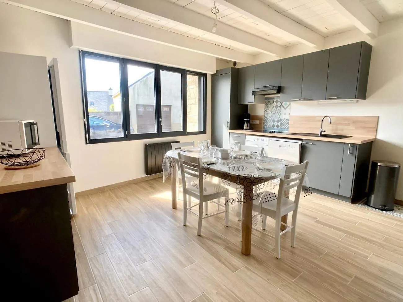 TY BERNIC maison en Pierre, lumineuse, 2 à 4 pers à Riec Sur Belon 0*, Riec-sur-Bélon